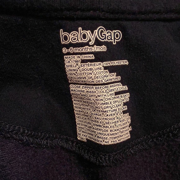 3-6 month navy blue fleece GAP zip up hoodie - Picture 5 of 6